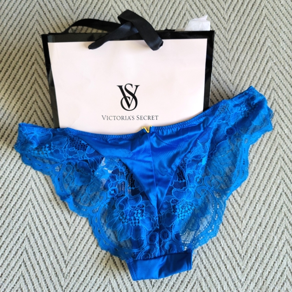 Victoria's Secret NWT Blue Sexy Cheekini Tenga Panites